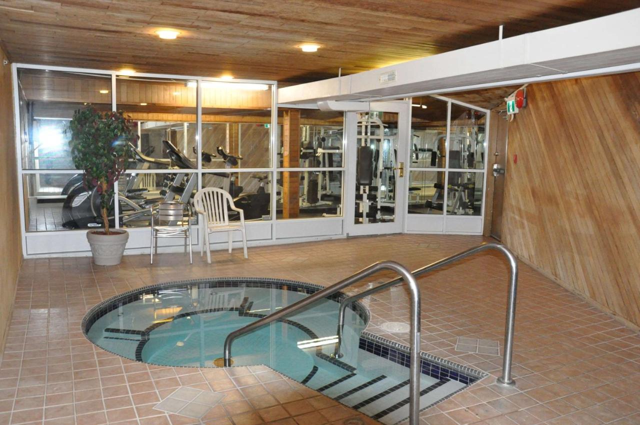 Hotel Ramada By Wyndham Abbotsford Zewnętrze zdjęcie